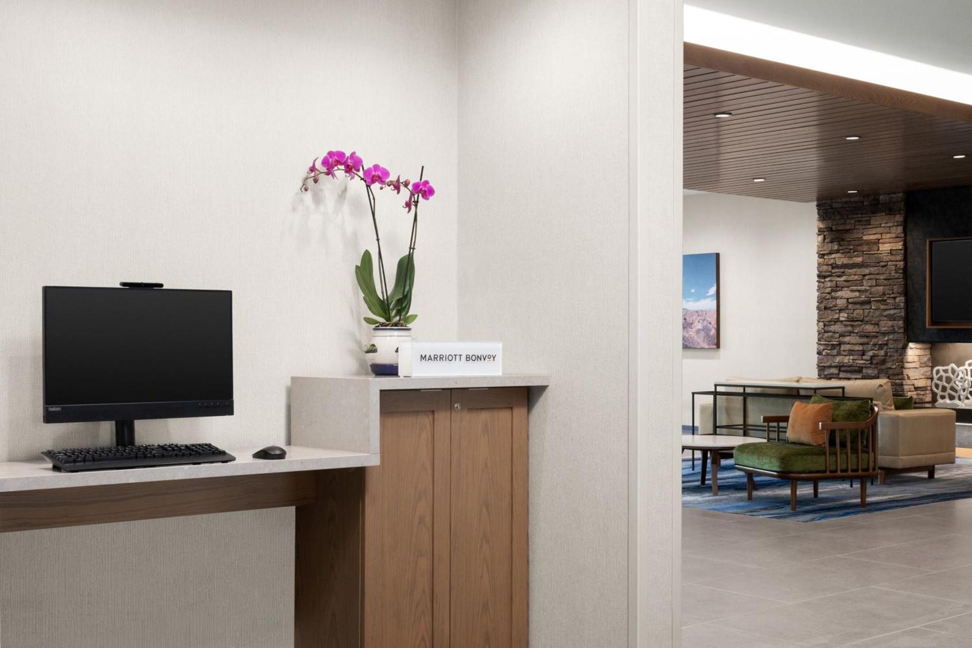 Fairfield By Marriott Inn & Suites Victorville Dış mekan fotoğraf